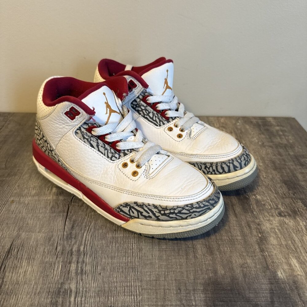 Nike Air Jordan 3 Retro GS Cardinal‎ Red Sneaker Size 4.5Y, 398614-126